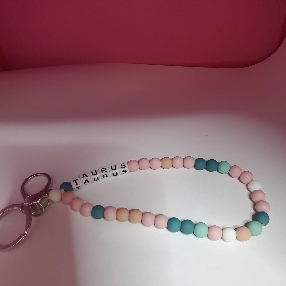 Pastel Beaded Zodiac Keychain - Picture 2 of 5